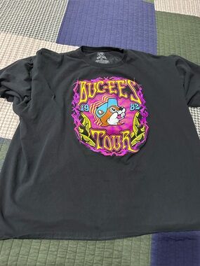 Buc-ee’s Tour Shirt